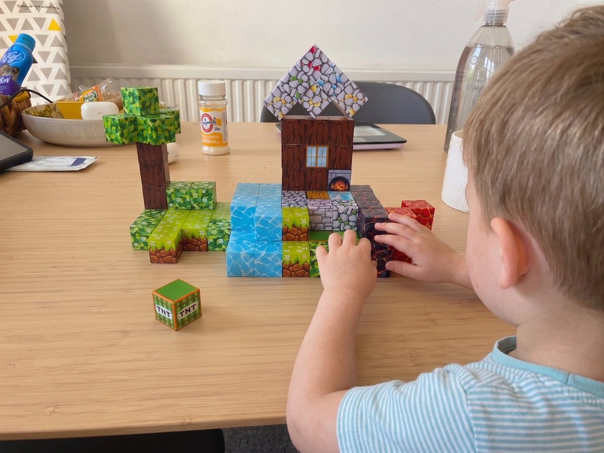 Magnetic Building Blocks Gift Set – Gift Wrapped Treehouse Cubes | Ember Treetop